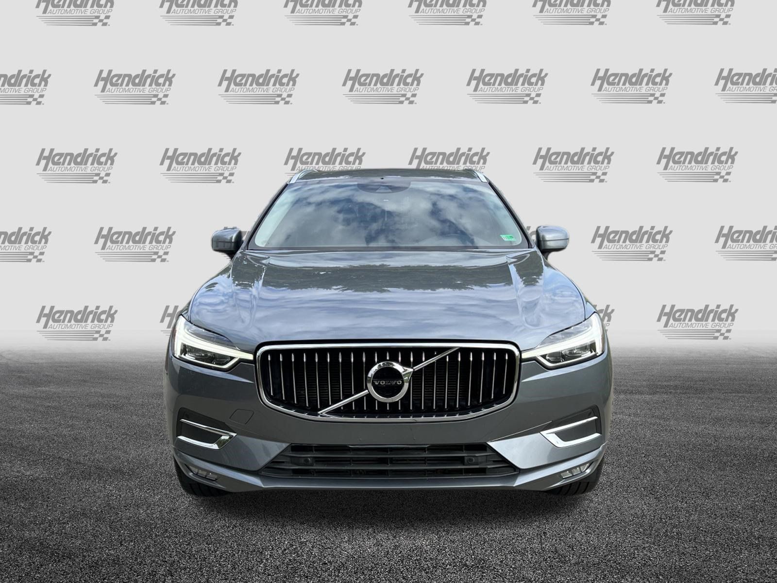Used 2018 Volvo XC60 T5 Inscription w/ Convenience Package AWD/4WD image 3