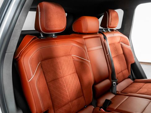 Used 2024 Lincoln Nautilus Black Label w/ Jet Appearance Package (87T) image 32