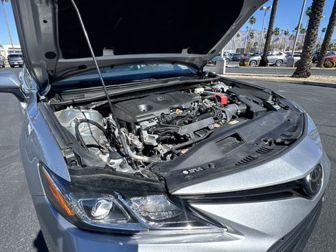 Used 2022 Toyota Camry LE image 29