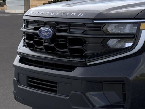 New 2026 Ford Expedition Max Active AWD/4WD image 17