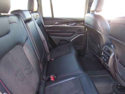 Used 2022 Jeep Grand Cherokee Trailhawk w/ ADV Protech Group II image 12