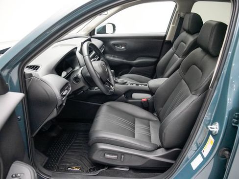 Used 2025 Honda HR-V EX-L image 19