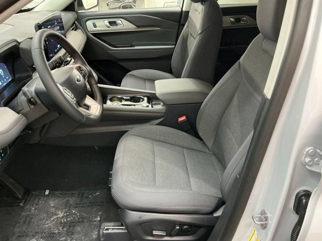New 2026 Ford Explorer Active AWD/4WD image 14