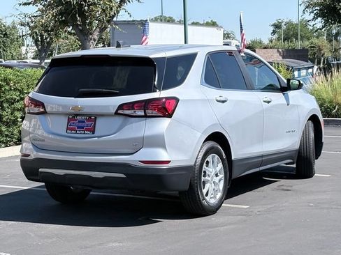 Used 2022 Chevrolet Equinox LT FWD image 5