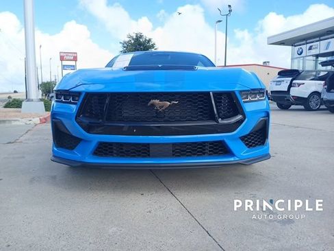 Used 2024 Ford Mustang GT Premium w/ GT Performance Package RWD image 3