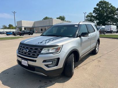 Used 2017 Ford Explorer XLT w/ Equipment Group 202A