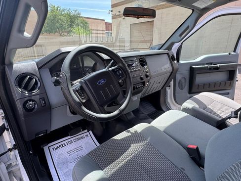 Used 2016 Ford F250 XL w/ Power Equipment Group AWD/4WD image 13