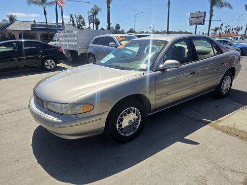 Used 2002 Buick Century Custom w/ Western Region Pkg FWD image 6