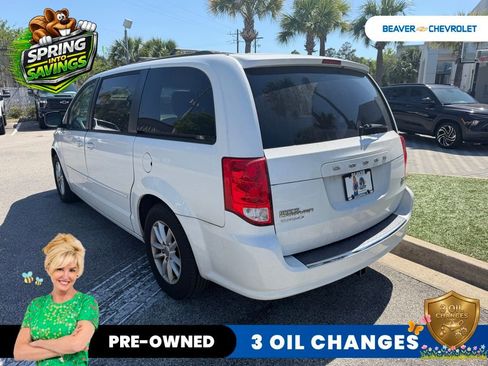 Used 2014 Dodge Grand Caravan SXT image 6