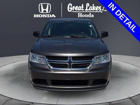 Used 2017 Dodge Journey SE w/ Flexible Seating Group FWD image 8
