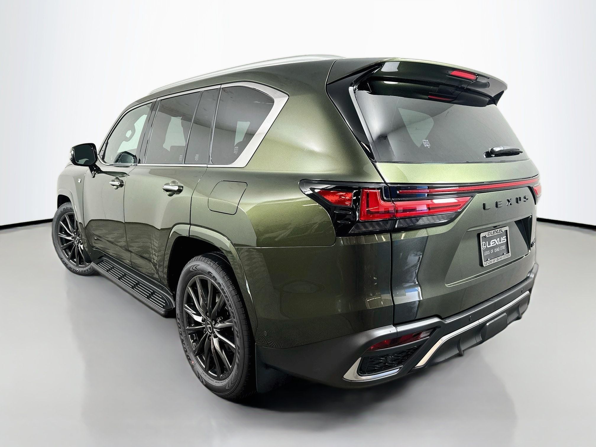 New 2026 Lexus LX 700h F Sport AWD/4WD image 5