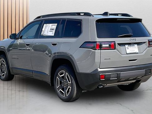 New 2026 Jeep Cherokee Laredo AWD/4WD image 7