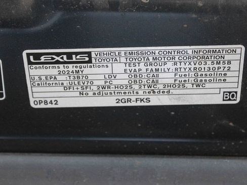 Used 2024 Lexus ES 350 w/ Premium Package FWD image 29