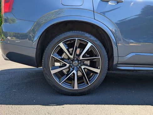 Used 2020 Volvo XC90 T6 Momentum w/ Protection Package Premier AWD/4WD image 27