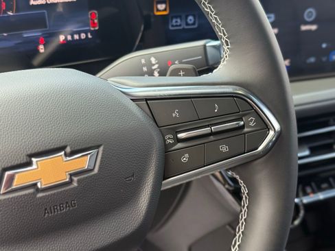 New 2026 Chevrolet Traverse LT w/ Sun and Wheel Package AWD/4WD image 30