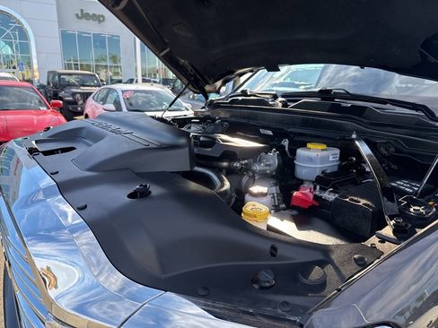 Used 2024 RAM 2500 Laramie w/ Safety Group image 28