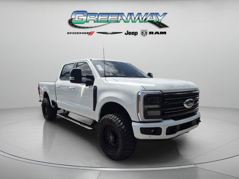 Used 2026 Ford F250 Platinum AWD/4WD image 1