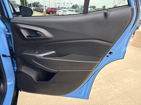 Used 2024 Chevrolet Trax RS w/ Driver Confidence Package FWD image 20
