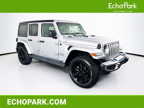 Used 2023 Jeep Wrangler Unlimited Sahara AWD/4WD image 1