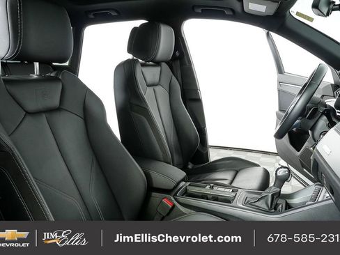 Used 2022 Audi Q3 2.0T Premium Plus image 24