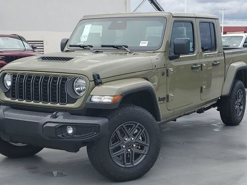 New 2026 Jeep Gladiator Sport image 31