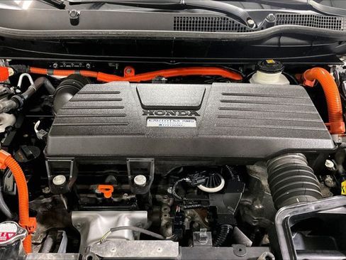 Used 2020 Honda CR-V Touring image 10