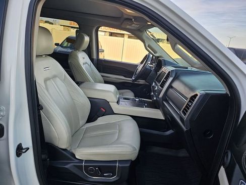 Used 2021 Ford Expedition Max Platinum image 28