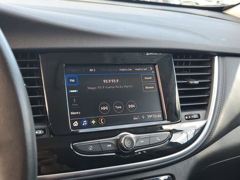 Used 2022 Buick Encore Preferred w/ Safety Package image 25