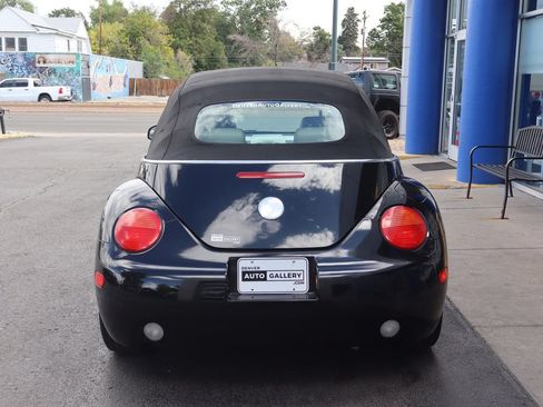 Used 2004 Volkswagen Beetle GLS FWD image 4