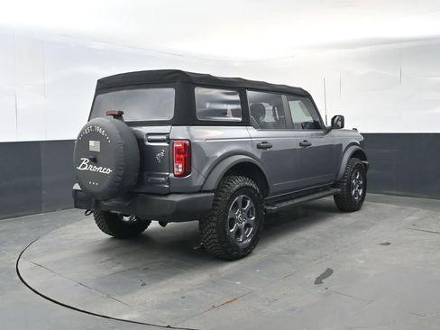 Used 2022 Ford Bronco 4-Door AWD/4WD image 5