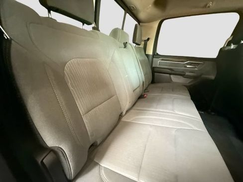 Used 2019 RAM 1500 Big Horn AWD/4WD image 27