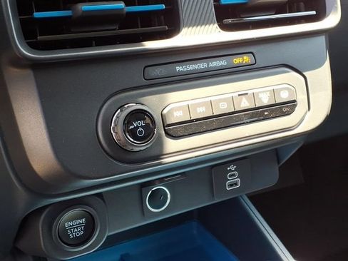 New 2026 Ford Maverick XLT w/ XLT Luxury Package FWD image 14