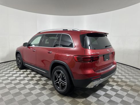 New 2026 Mercedes-Benz GLB 250 4MATIC image 5