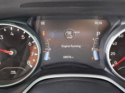 Used 2017 Jeep Compass Limited image 9