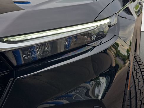 Certified 2024 Honda CR-V EX-L image 33