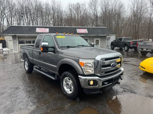 Used 2011 Ford F350 XLT w/ XLT Premium Pkg image 3