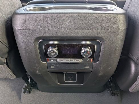 New 2026 GMC Yukon XL Denali image 18