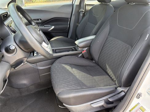 Used 2023 Nissan Kicks SV FWD image 20