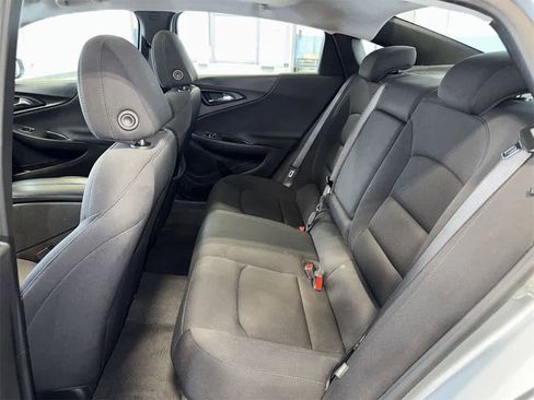 Used 2024 Chevrolet Malibu LT image 17