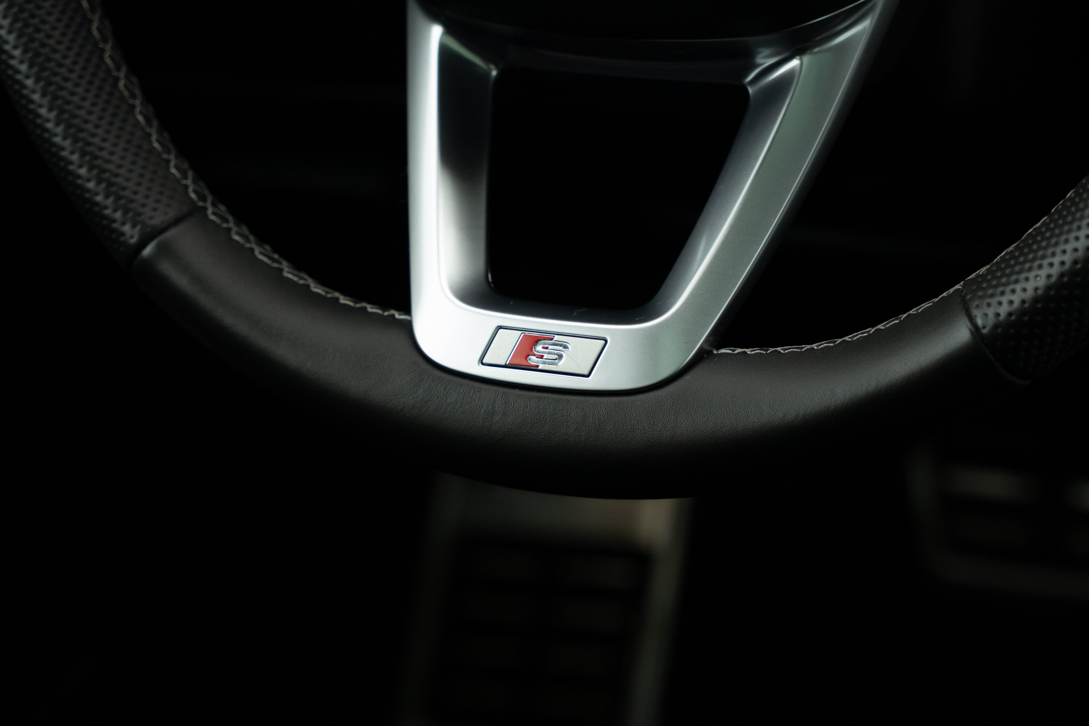 Used 2025 Audi SQ7 Premium Plus AWD/4WD image 10
