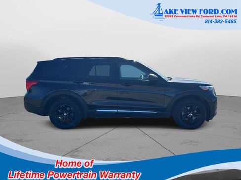 Used 2024 Ford Explorer XLT w/ Equipment Group 202A AWD/4WD image 4