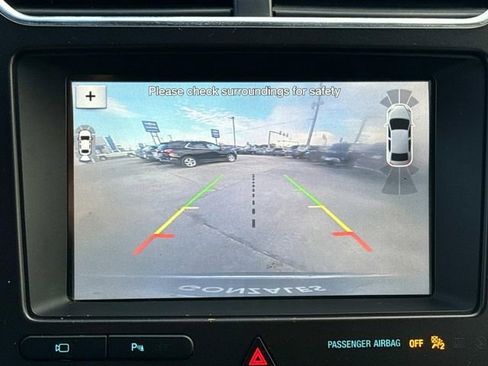 Used 2018 Ford Explorer Limited image 19