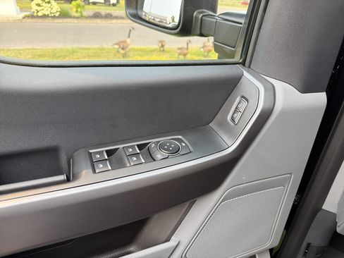 Used 2025 Ford F250 XL w/ STX Appearance Package AWD/4WD image 18