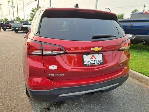 Used 2024 Chevrolet Equinox LT FWD image 10