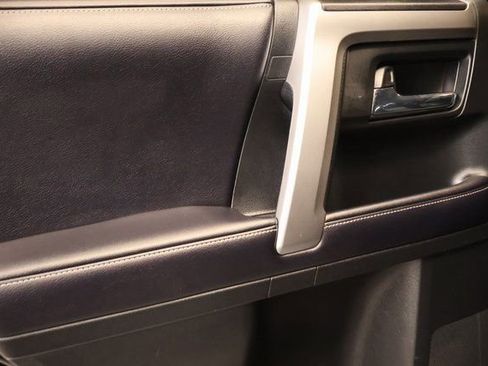 Certified 2018 Toyota 4Runner SR5 image 28