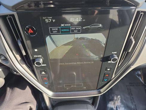 Used 2026 Subaru Crosstrek 2.0i Premium image 19