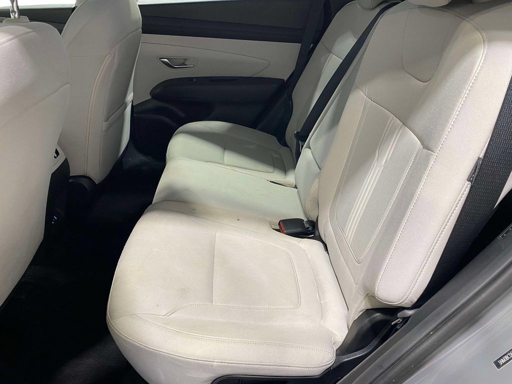 Used 2025 Hyundai Tucson SEL AWD/4WD image 13