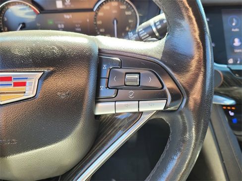 Used 2020 Cadillac XT6 Premium Luxury image 35