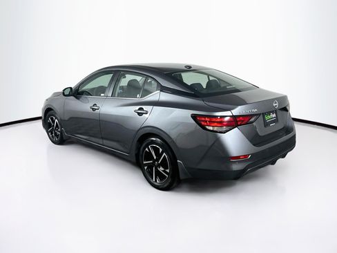 Used 2024 Nissan Sentra SV FWD image 5