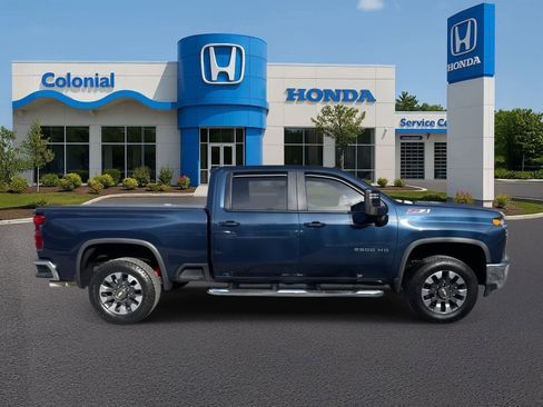 Used 2021 Chevrolet Silverado 2500 LT w/ All Star Edition image 8